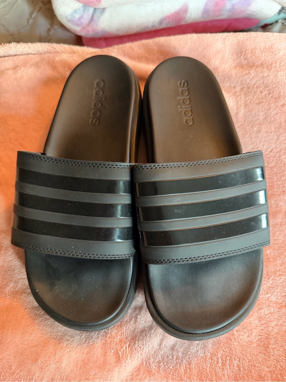 Adidas platform sandal size 8
